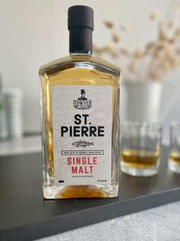 Saint Pierre - Moonshine...
